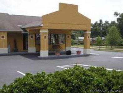 Governors Motel 2*
